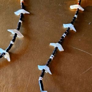 VINTAGE NATIVE AMERICAN ZUNI INDIANS FETISH BEAD NECKLACE..HAND CARVED & STRUNG